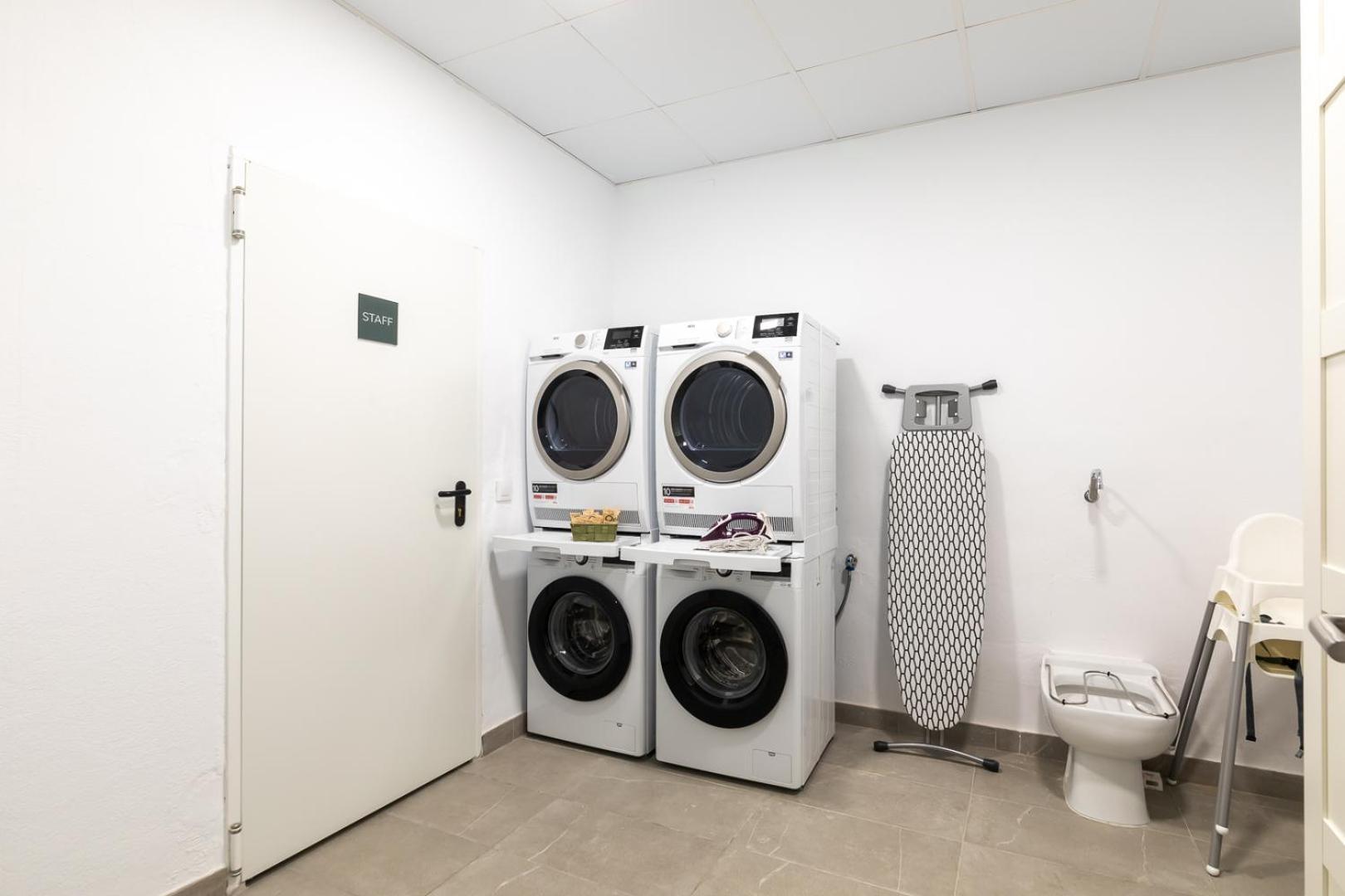 Moontels Plaza De Vannes Валенсия Экстерьер фото